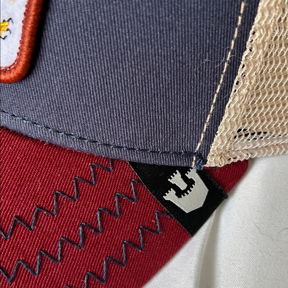 Authentic Goorin Bros The Freedom Eagle Trucker Blue Red Hat (NWT) - Picture 3 of 4